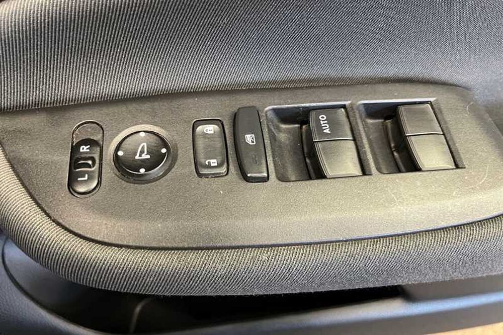 Honda Jazz 1.5 i-MMD Hybrid SE 5dr eCVT