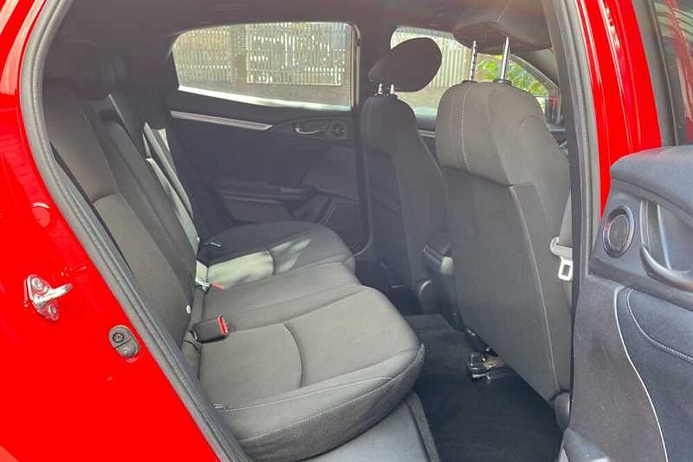 Honda Civic 1.5 VTEC Turbo Sport 5dr