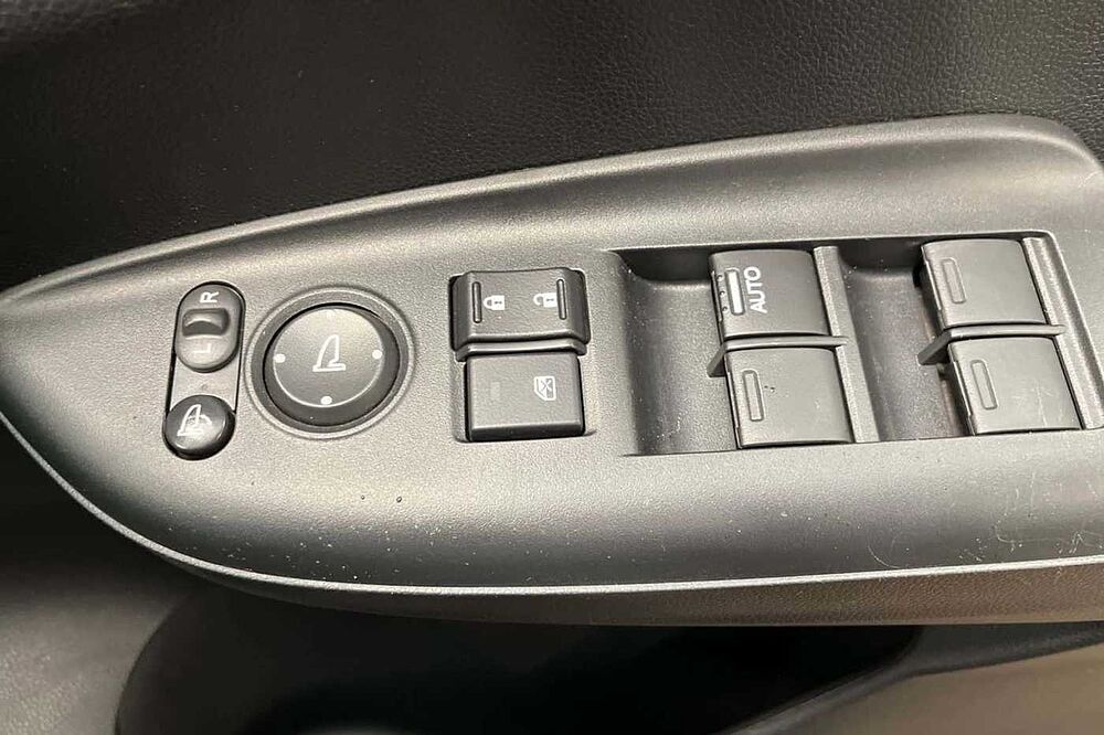 Honda Jazz 1.3 i-VTEC SE Navi 5dr