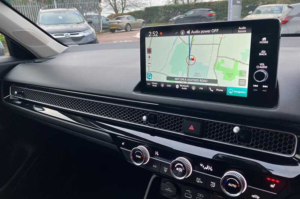 Honda Civic 2.0 EHEV ELEGANCE 5DR CVT