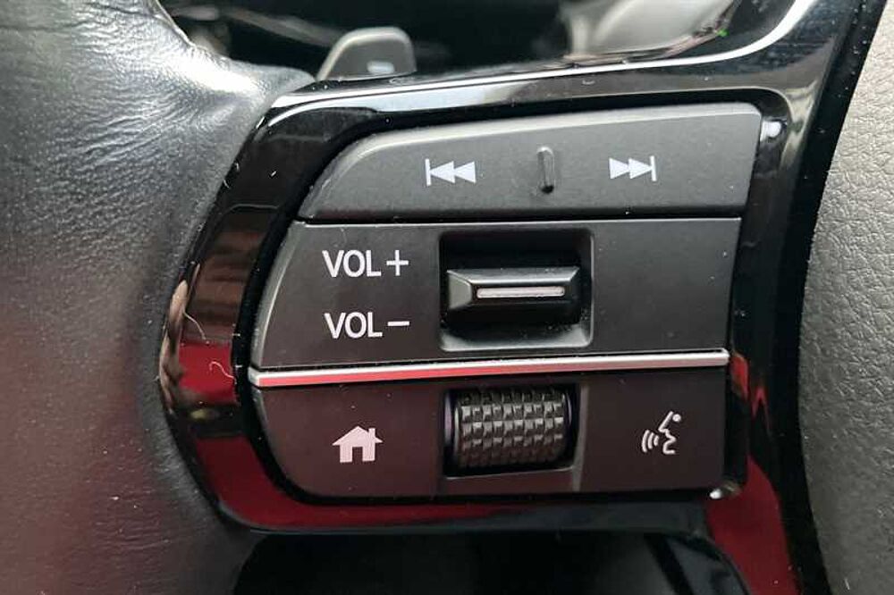 Honda Civic 2.0 EHEV ELEGANCE 5DR CVT