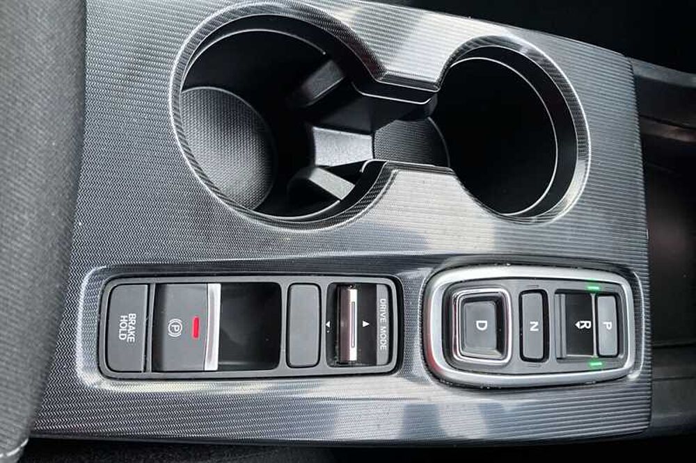 Honda Civic 2.0 EHEV ELEGANCE 5DR CVT