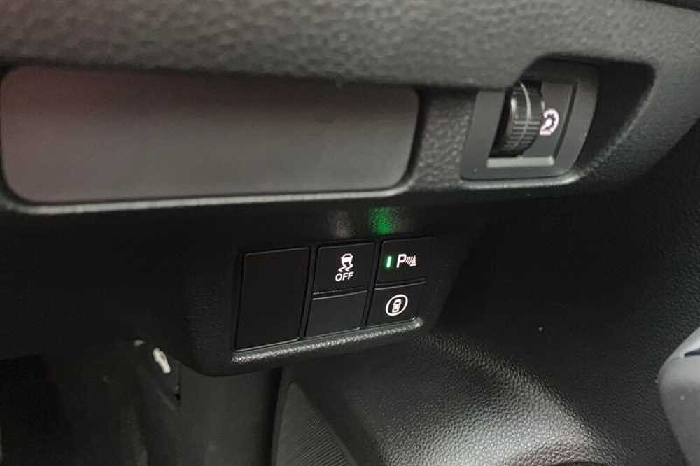 Honda Civic 2.0 EHEV ELEGANCE 5DR CVT