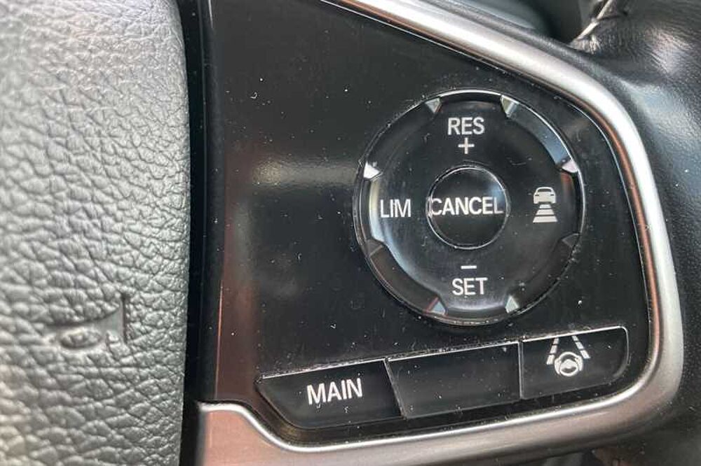 Honda CR-V 2.0 i-MMD Hybrid SR 5dr eCVT