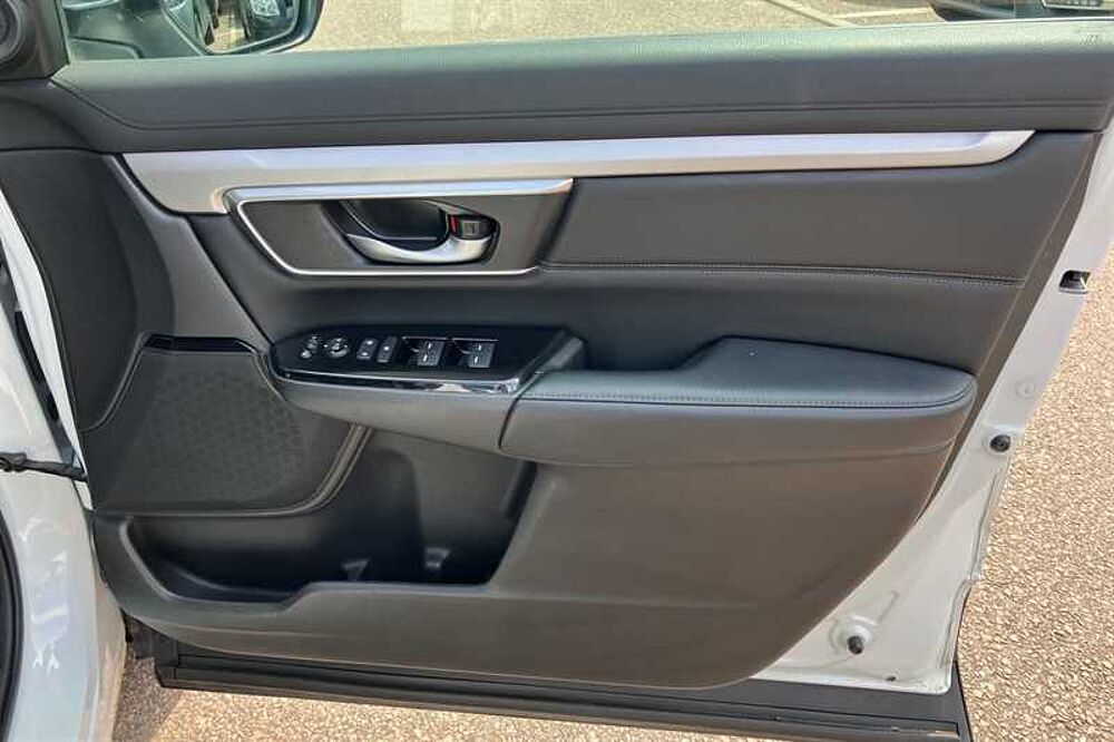 Honda CR-V 2.0 i-MMD Hybrid SR 5dr eCVT