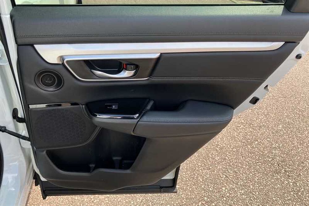 Honda CR-V 2.0 i-MMD Hybrid SR 5dr eCVT