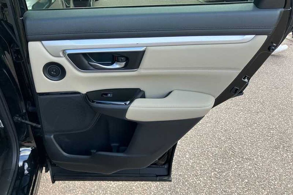Honda CR-V 2.0 I-MMD HYBRID SR 2WD 5DR ECVT