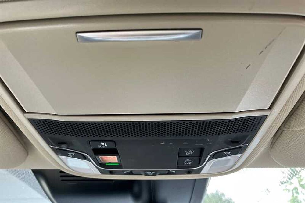 Honda CR-V 2.0 I-MMD HYBRID SR 2WD 5DR ECVT