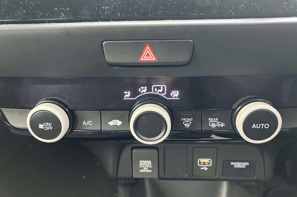 Honda Jazz 1.5 h i-MMD SE Hatchback 5dr Petrol Hybrid eCVT Euro 6 (s/s) (109 ps)