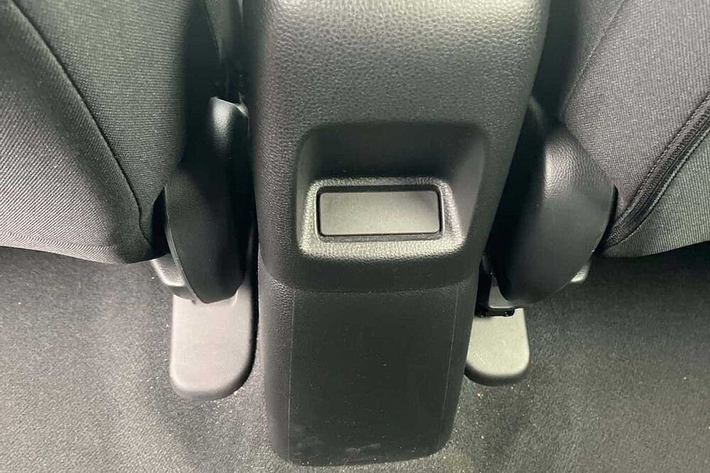 Honda Jazz 1.5 h i-MMD SE Hatchback 5dr Petrol Hybrid eCVT Euro 6 (s/s) (109 ps)