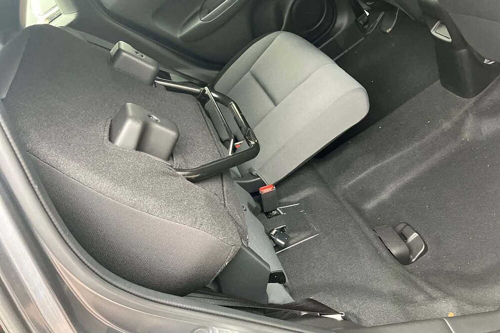 Honda Jazz 1.5 h i-MMD SE Hatchback 5dr Petrol Hybrid eCVT Euro 6 (s/s) (109 ps)