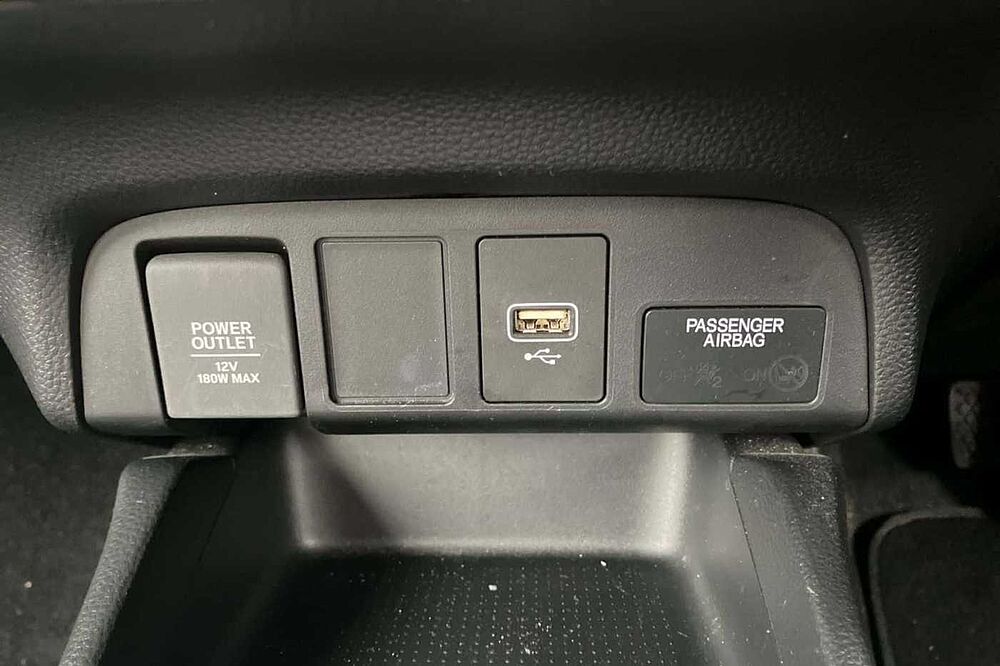 Honda Jazz 1.5 h i-MMD SE Hatchback 5dr Petrol Hybrid eCVT Euro 6 (s/s) (109 ps)