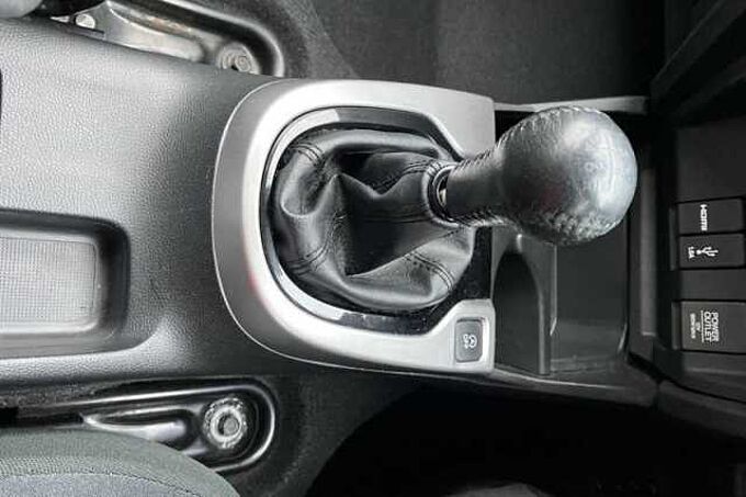 Honda Jazz 1.3 I-VTEC EX NAVI 5DR