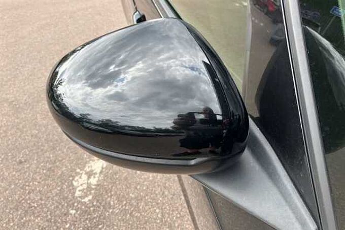 Honda Jazz 1.5 i-MMD Hybrid SE 5dr eCVT