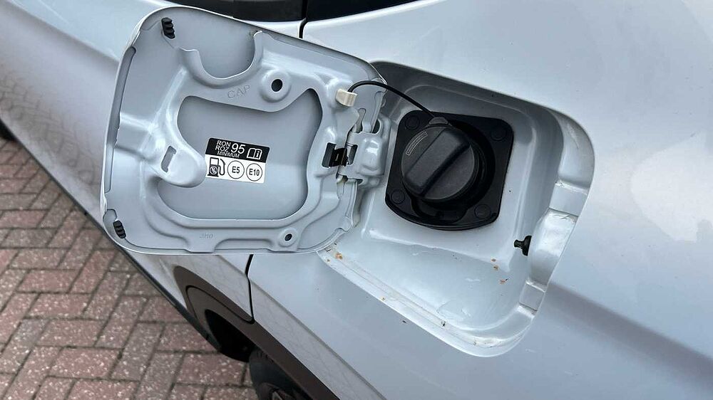 Honda HR-V 1.5 eHEV Elegance 5dr CVT Hybrid Hatchback