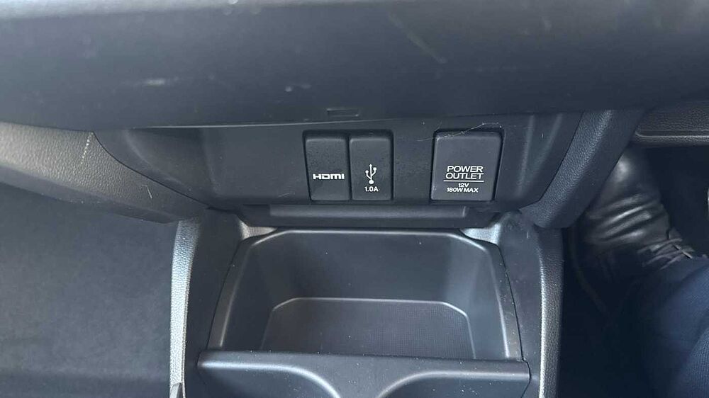 Honda Jazz 1.3 i-VTEC SE Navi 5dr Petrol Hatchback