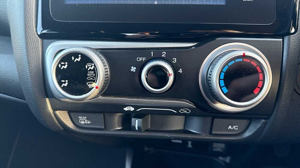 Honda Jazz 1.3 i-VTEC SE Navi 5dr Petrol Hatchback