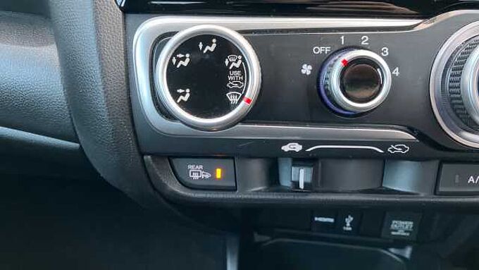 Honda Jazz 1.3 i-VTEC SE 5dr Petrol Hatchback