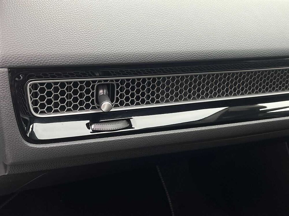 Honda Civic 2.0 h i-MMD Elegance Hatchback 5dr Petrol Hybrid eCVT Euro 6 (s/s) (184 ps)