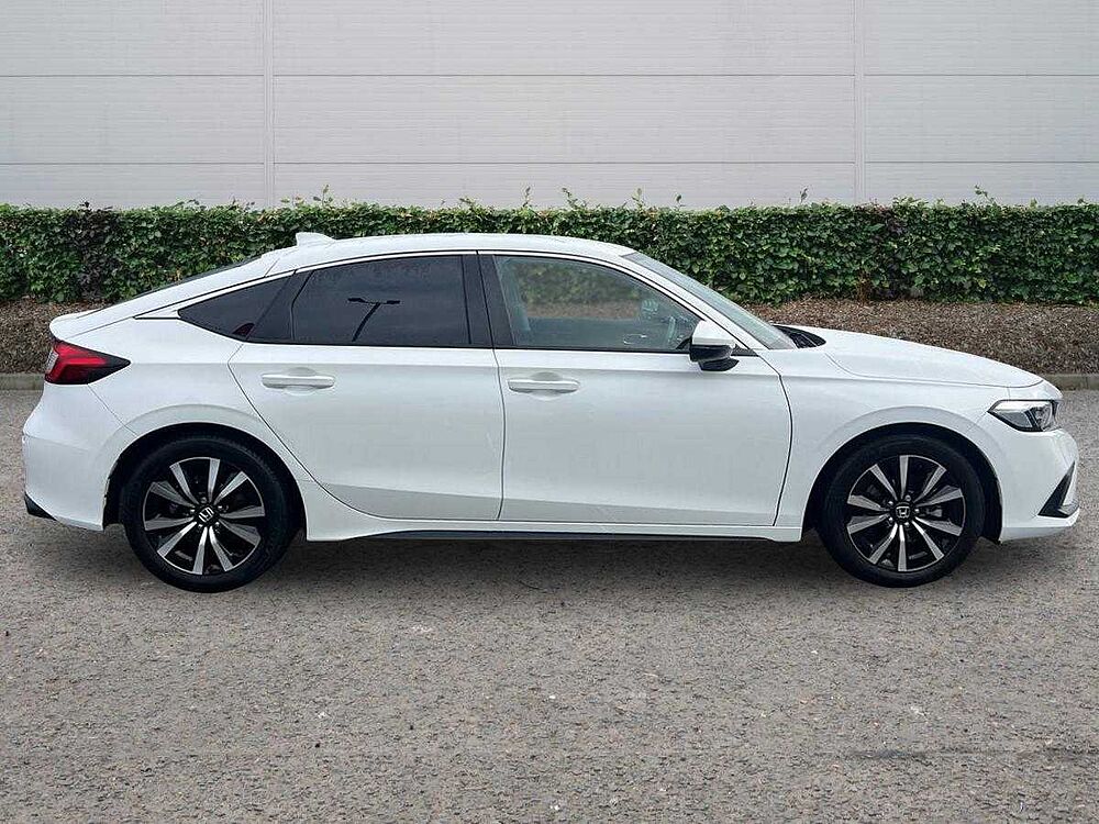 Honda Civic 2.0 h i-MMD Elegance Hatchback 5dr Petrol Hybrid eCVT Euro 6 (s/s) (184 ps)