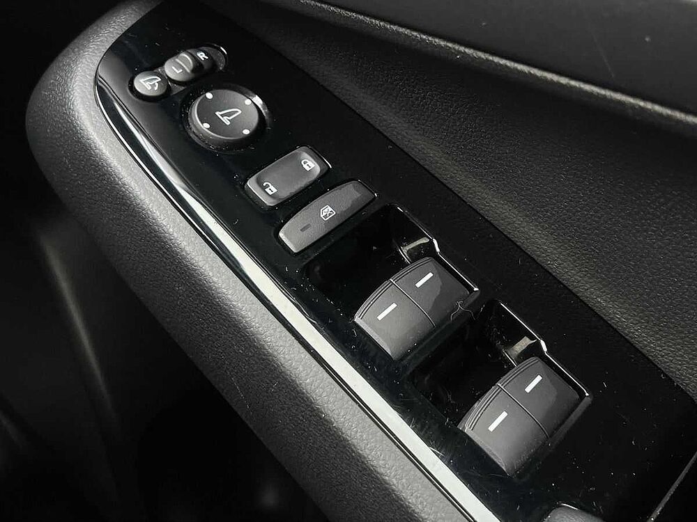 Honda HR-V 1.5 h i-MMD Advance SUV 5dr Petrol Hybrid CVT Euro 6 (s/s) (131 ps)