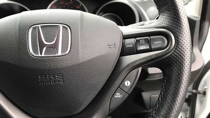 Honda Jazz 1.4 i-VTEC ES Plus 5-Door