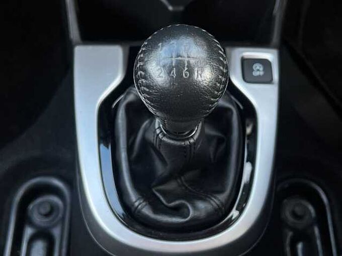 Honda Jazz 1.3 i-VTEC EX Hatchback 5dr Petrol Manual Euro 6 (s/s) (102 ps)