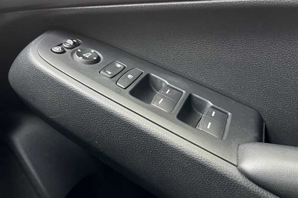 Honda HR-V 1.5 EHEV ELEGANCE 5DR CVT