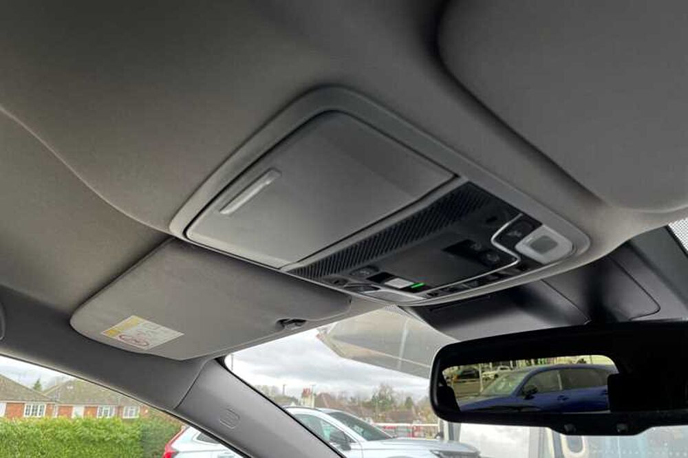 Honda CR-V 2.0 I-MMD HYBRID SE 2WD 5DR ECVT