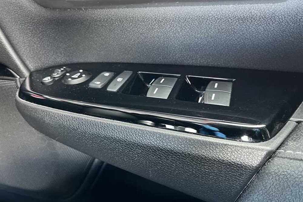 Honda CR-V 2.0 i-MMD Hybrid SE 2WD 5dr eCVT