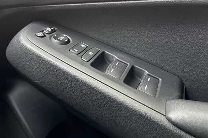 Honda HR-V 1.5 EHEV ELEGANCE 5DR CVT