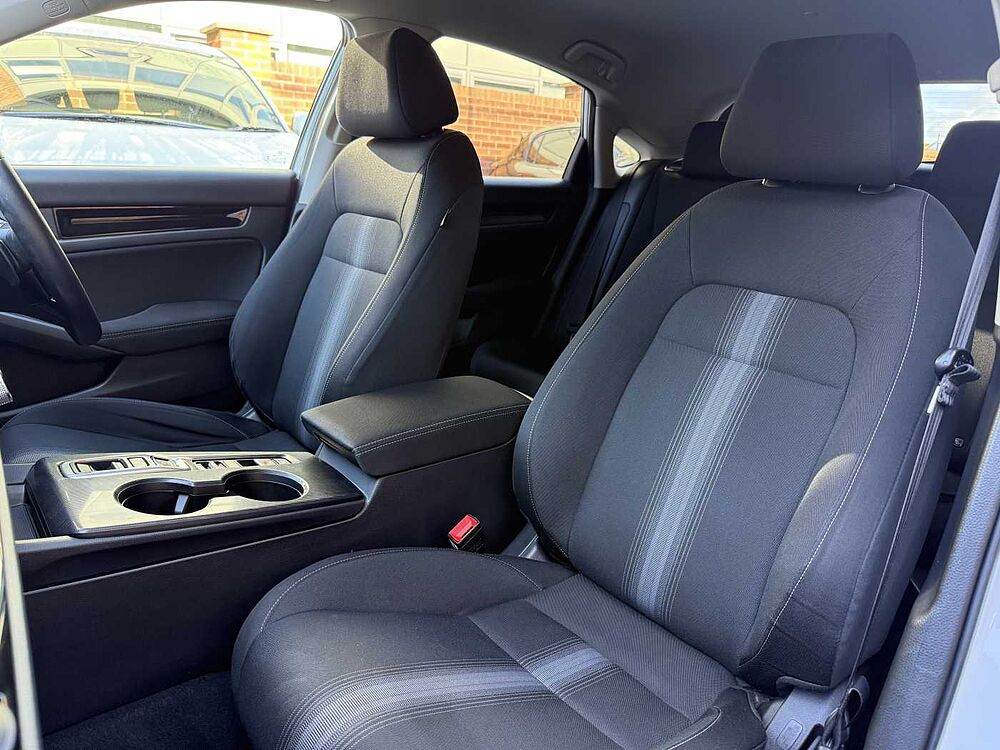 Honda Civic 2.0 eHEV Elegance 5dr CVT