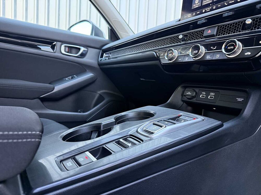 Honda Civic 2.0 eHEV Elegance 5dr CVT