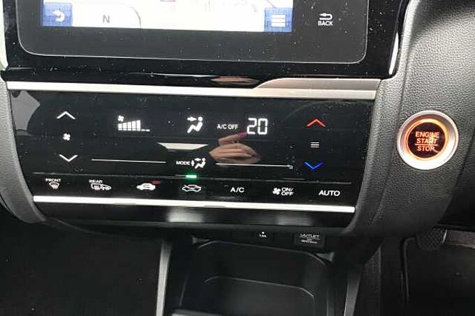 Honda Jazz 1.3 i-VTEC EX Navi 5dr