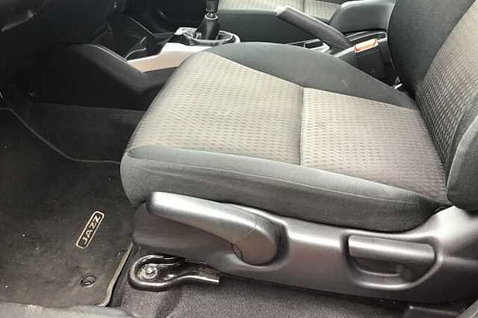 Honda Jazz 1.3 i-VTEC EX Navi 5dr