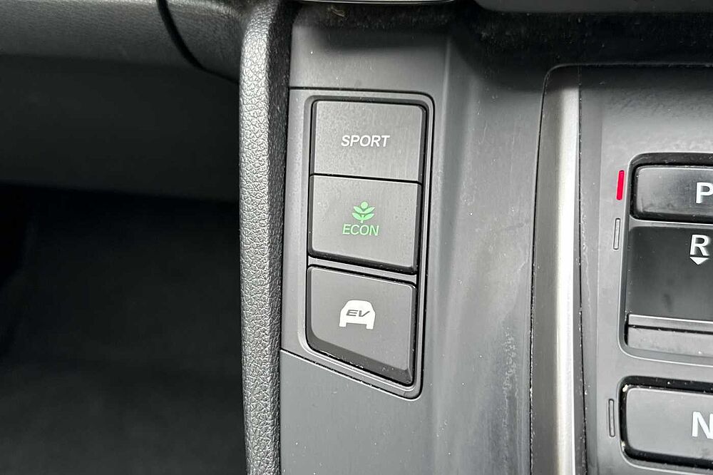 Honda CR-V 2.0 i-MMD Hybrid SE 2WD 5dr eCVT