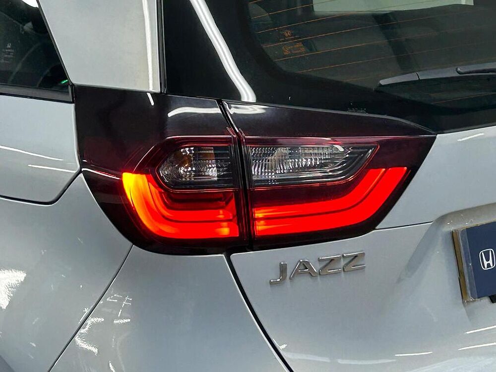 Honda Jazz 1.5 i-MMD Hybrid SR 5dr eCVT