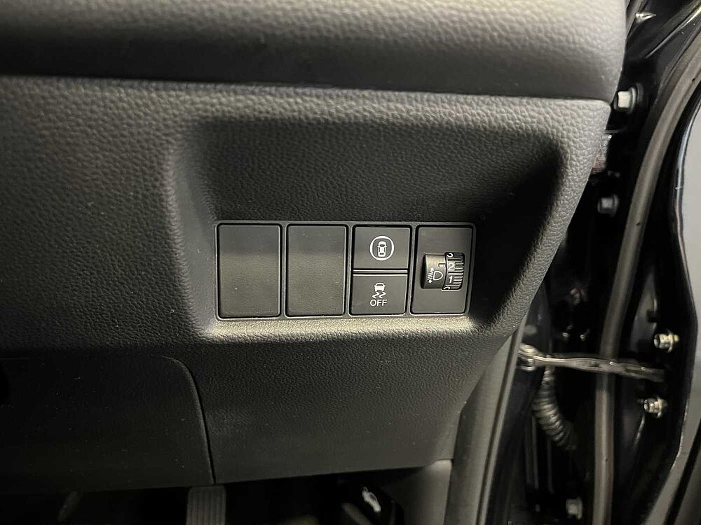 Honda Jazz 1.5 i-MMD (107ps) SE