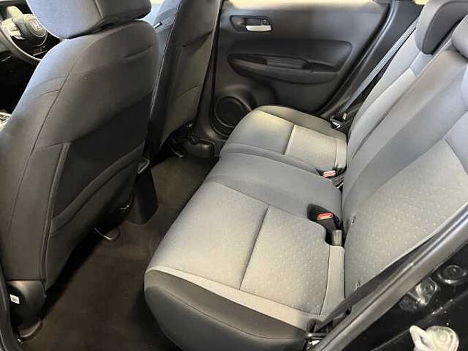 Honda Jazz 1.5 i-MMD (107ps) SE