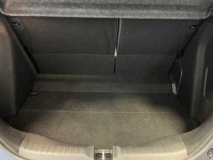 Honda Jazz 1.5 i-MMD (107ps) SE