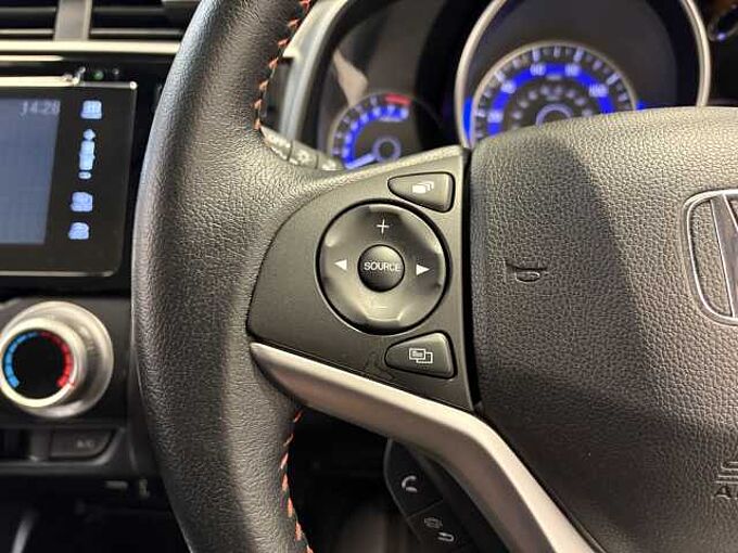 Honda  Jazz 1.5 i-VTEC Sport 5dr