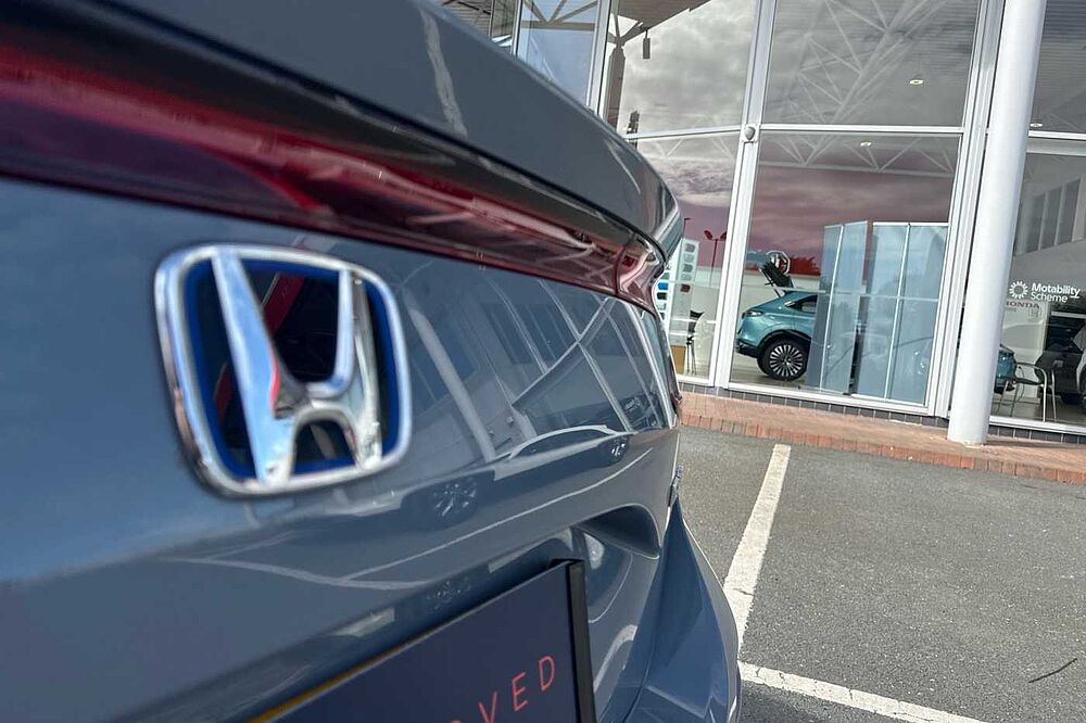 Honda Civic 2.0 i-MMD (184ps) Elegance Hybrid 1993cc