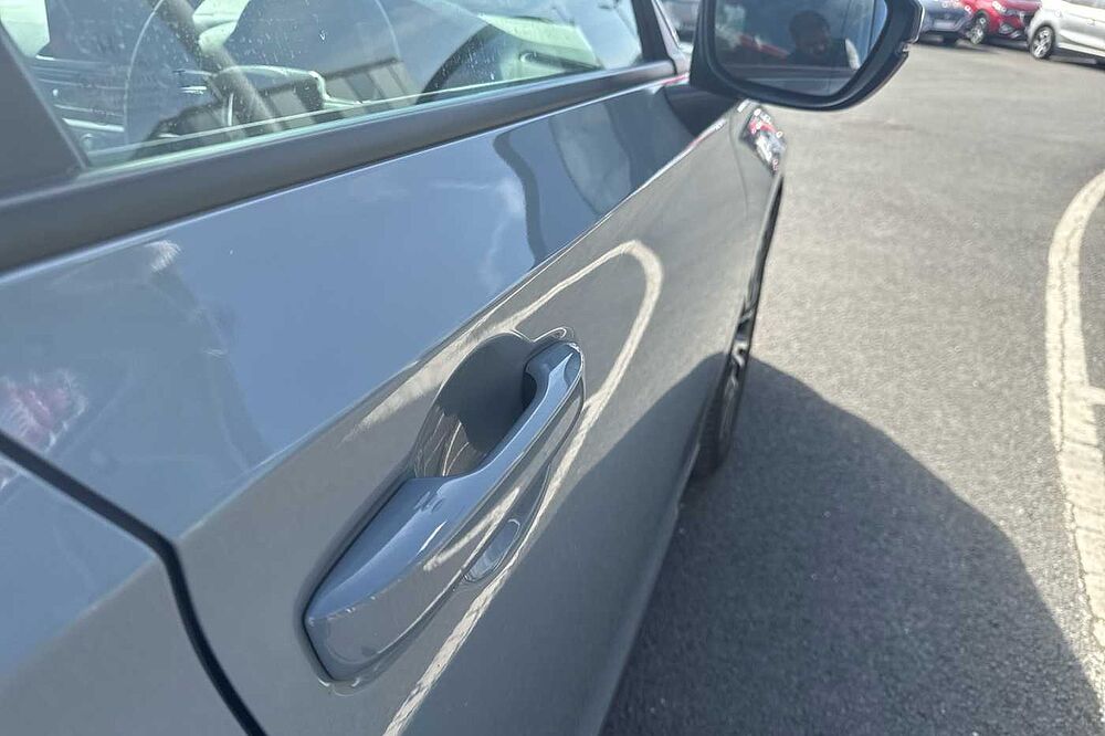 Honda Civic 2.0 i-MMD (184ps) Elegance Hybrid 1993cc