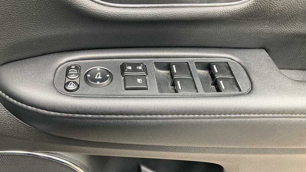 Honda HR-V 1.5 i-VTEC EX CVT 5dr Petrol Hatchback