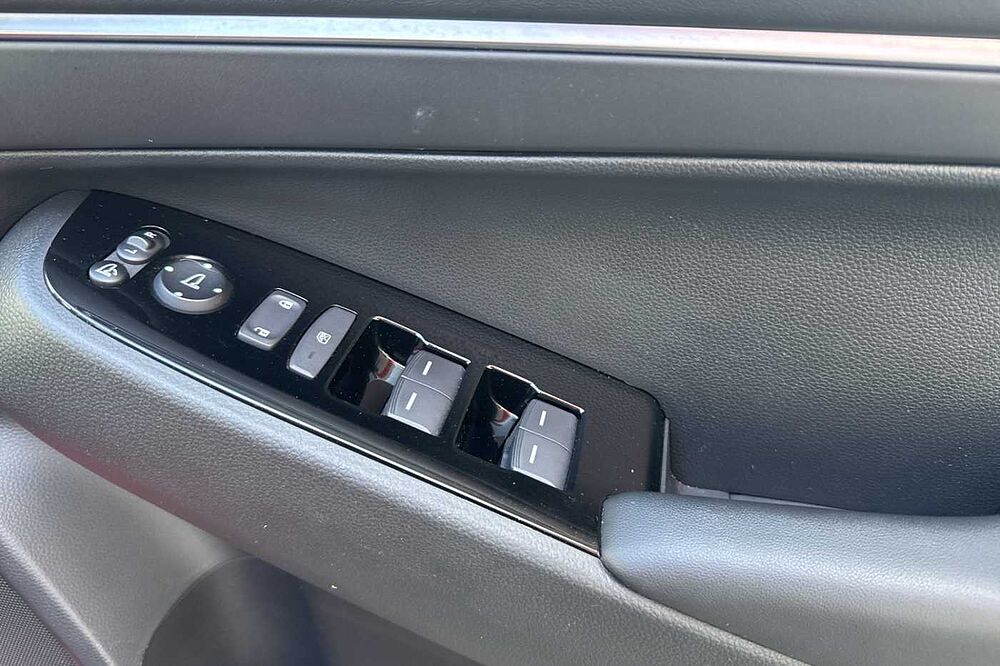 Honda HR-V 1.5 i-MMD (131ps) Advance eCVT 5-Door