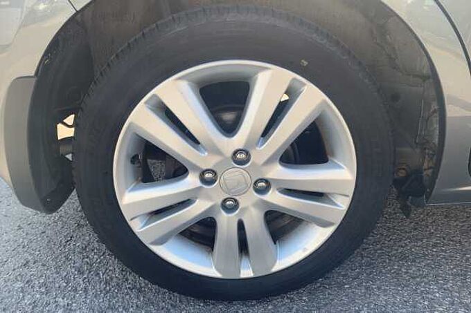 Honda Jazz 1.4 i-VTEC ES Plus 5-Door