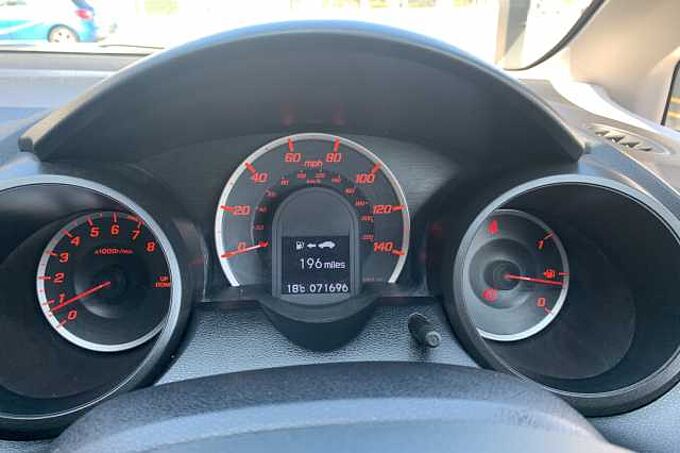 Honda Jazz 1.4 i-VTEC ES Plus 5-Door