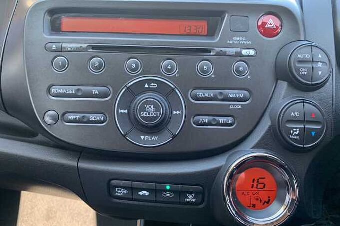 Honda Jazz 1.4 i-VTEC ES Plus 5-Door