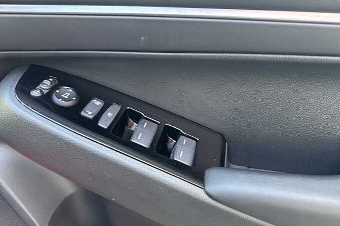 Honda  HR-V 1.5 i-MMD (131ps) Advance eCVT 5-Door