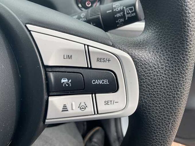 Honda Jazz 1.5 i-MMD Hybrid SR 5dr eCVT